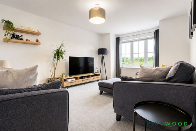 8 Orchid Way, Chesterfield photo 4