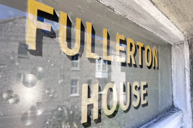 Fullerton House, 97, High Street, Portland photo 3