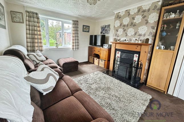 72, Salisbury Drive, Swadlincote photo 3