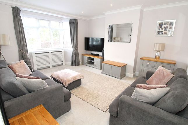 2, Sandersfield Road, Banstead photo 2