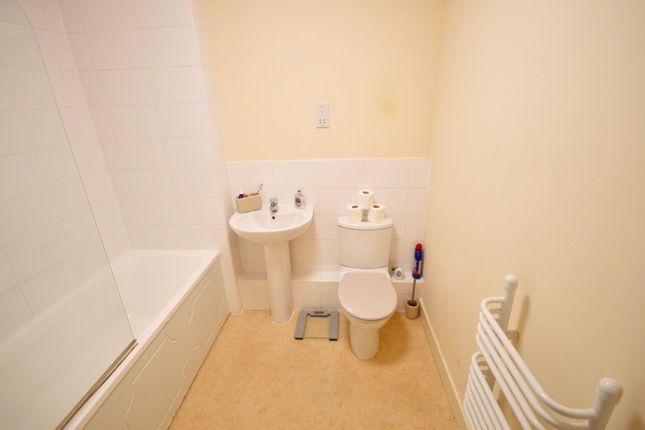 41, Chestnut Court, Sheffield photo 5