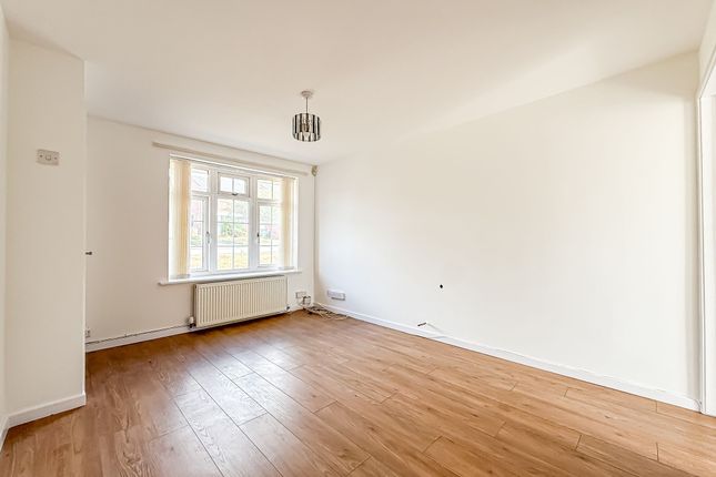36 Statham Road, Prenton photo 5