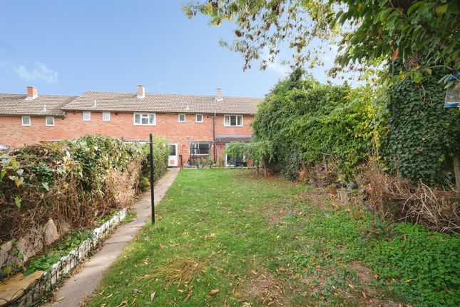 Cilcennin Close, HEREFORD photo 3