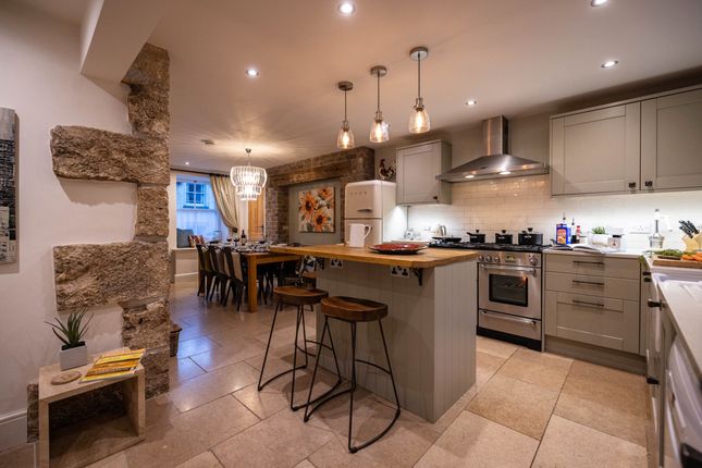FERN COTTAGE, WELL STREET, Brassington photo 3