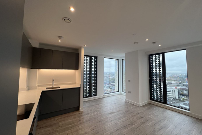 Thumbnail Flat to rent in Great Ancoats Street, Manchester