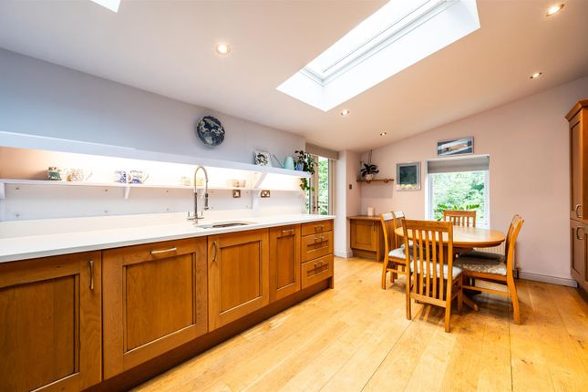 Nearenough Cottage, Grindleford photo 4