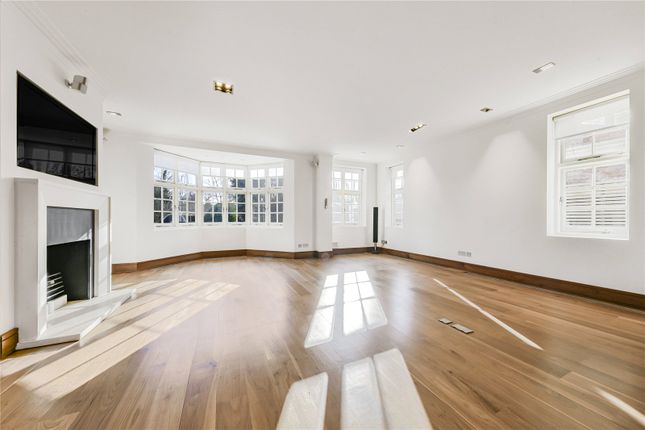 3, The Bishops Avenue, London photo 4