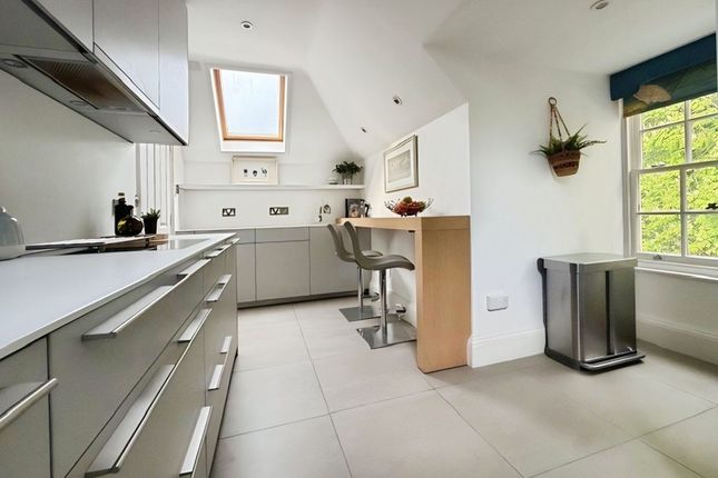 Claverton Lodge,Flat 8, Bathwick Hill, Bath photo 4