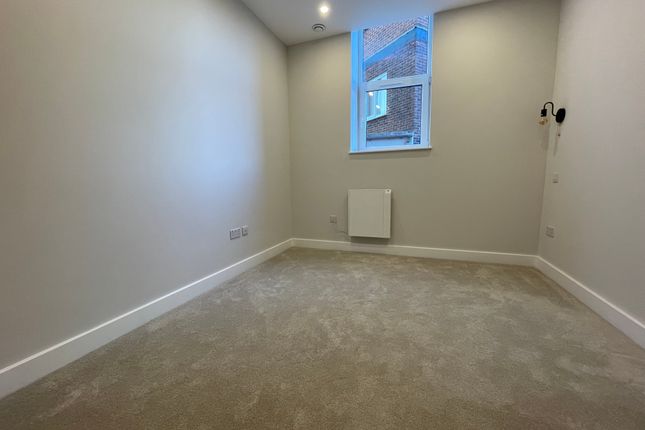 Flat 4, Carlton Crescent, Southampton photo 5