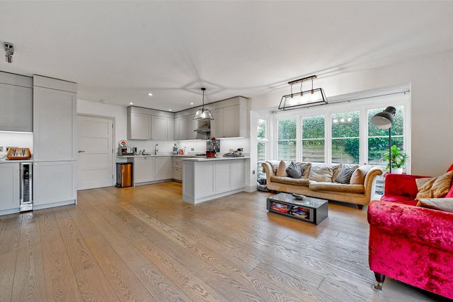 1 Moram Mews,, Datchet Road, Windsor photo 4