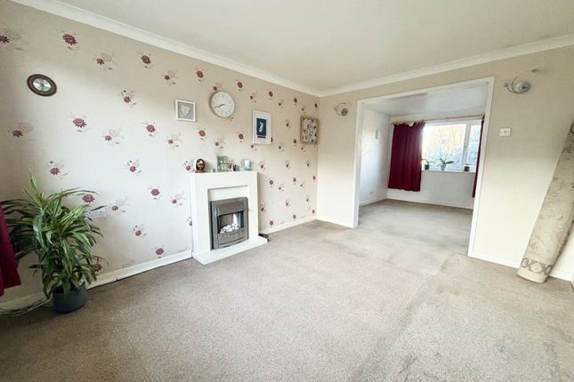 7, Caldey Road, Dronfield photo 3