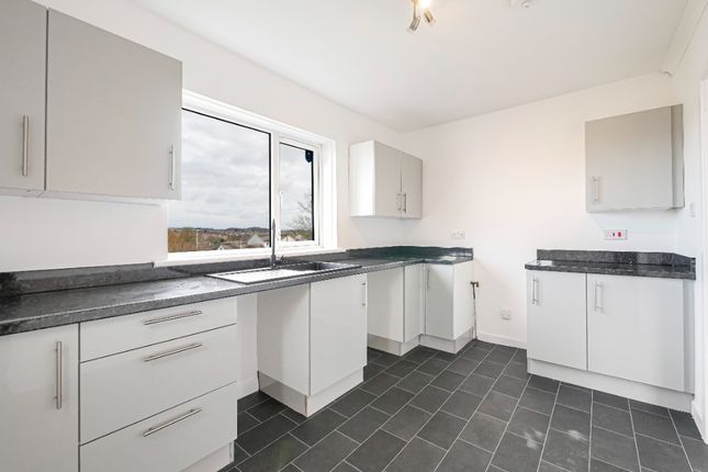 Caretakers House, Alloway Place West, Dundee photo 2
