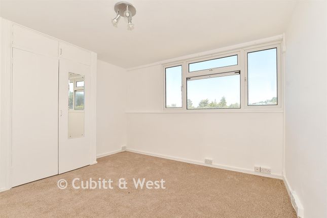 17B, Hampstead Road, Dorking photo 4