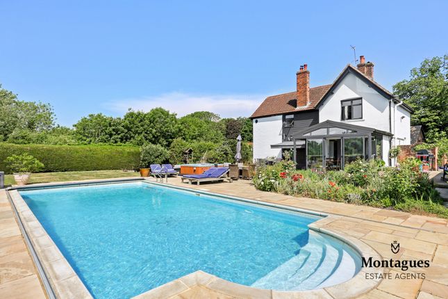 Weald House, Vicarage Lane West, North Weald photo 2