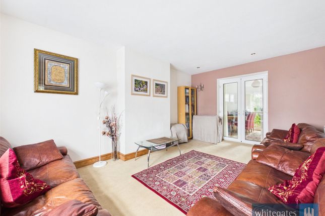 63, Heights Lane, West Yorkshire photo 3