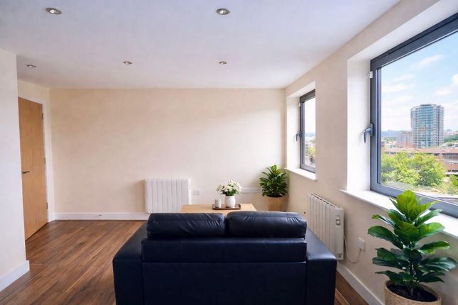 Apt 23 Devonshire Point, Sheffield photo 3