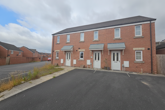 2-bed house on 7 Clos Coed Gellyg, Coity, Bridgend, £800/mo