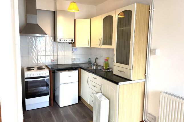 1, Bethany Cottage, Torpoint photo 3