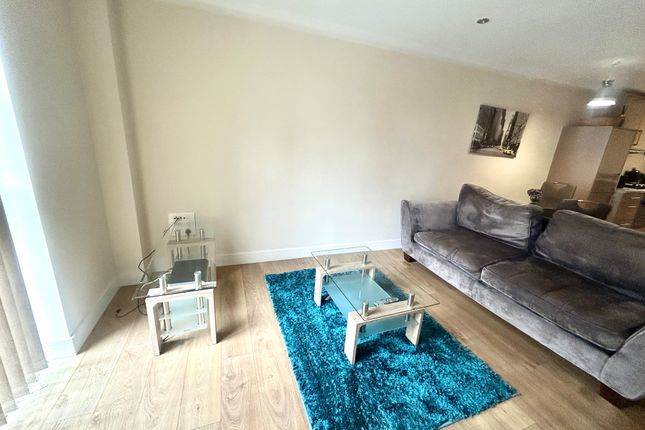 26, Birmingham photo 2