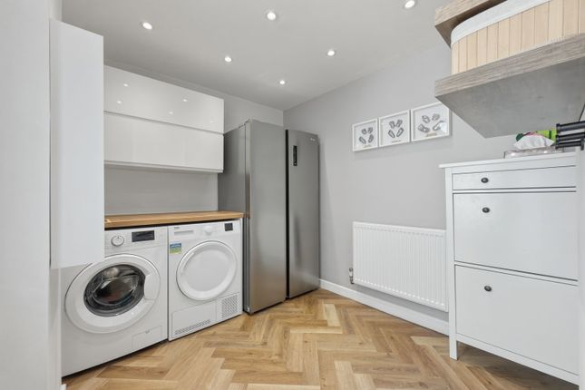 20, Woodland View, Pontypool photo 2