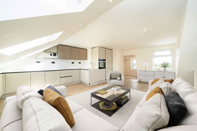 66B, Thurlow Hill, London photo 2