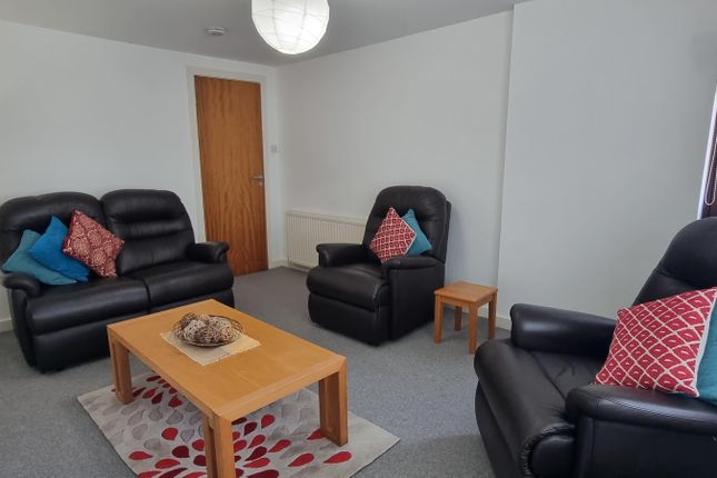 Flat to rent in Morrison Drive, Aberdeen