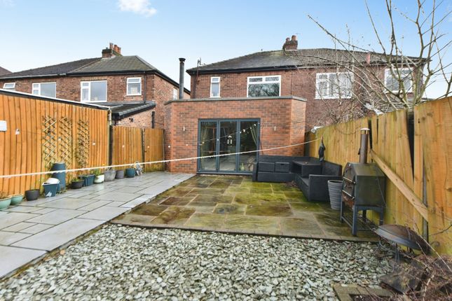 42, Beechwood Avenue, Stockport photo 3