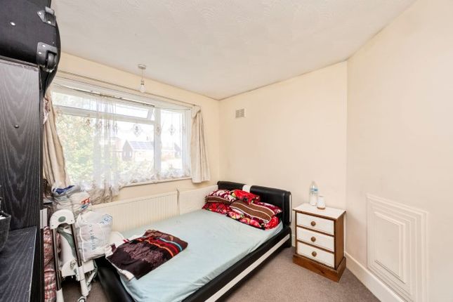 23 & 25 Centrecourt Road,, Worthing photo 4