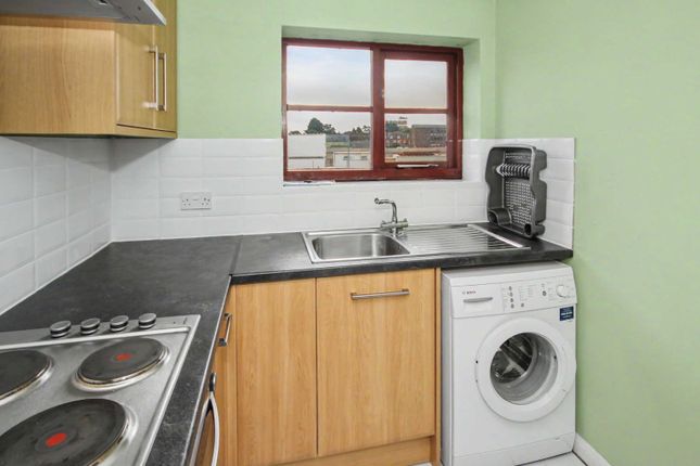 9, Brooklands Terrace, Cambs photo 3