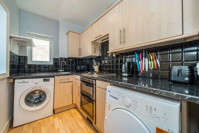 First Floor Flat, 17, Berrymede Road, London photo 4