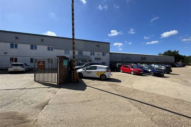 Thumbnail Warehouse to let in Unit 10 Gillmans Industrial Estate, Natts Lane, Billingshurst