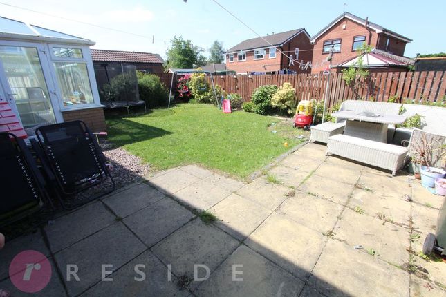 6, Wallwork Close, Rochdale photo 4