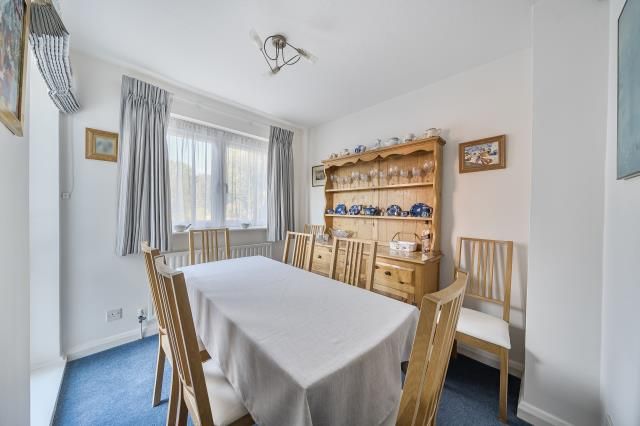 38, Waverley Grove, London photo 4