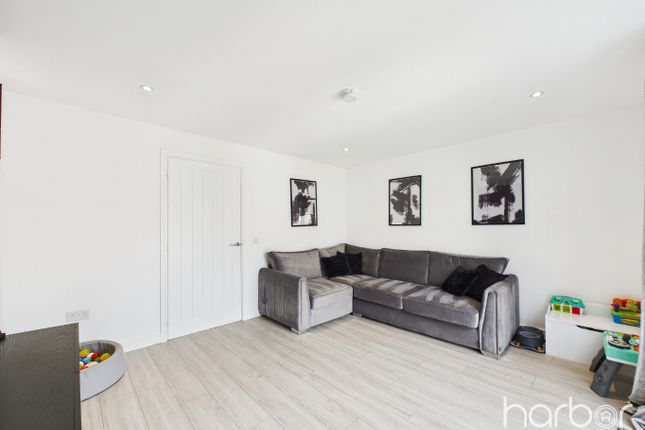 175 Calderbank Road, Uddingston, Glasgow photo 3