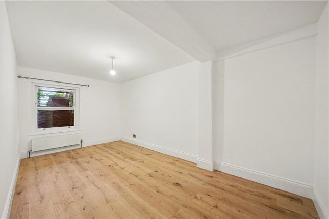 180a, Stapleton Hall Road, London photo 5