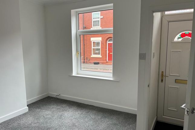 Terraced house to rent in Ballantine Street, Manchester