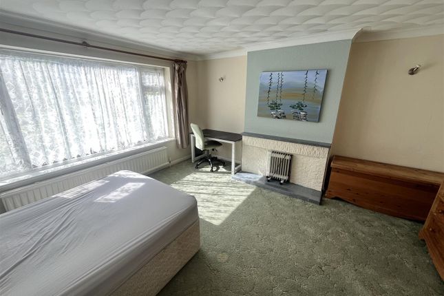 29, Egginton Road, Brighton photo 4