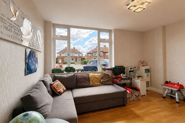 25 Ansdell Grove, Southport, Merseyside photo 4