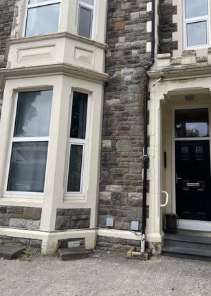 Thumbnail Flat to rent in The Walk, Roath, Cardiff