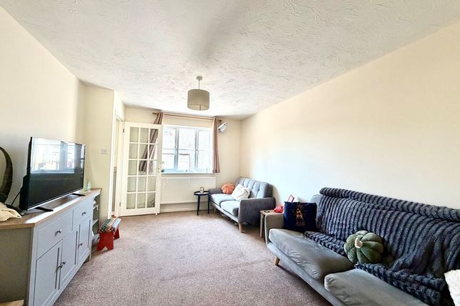 56, Springfield Drive, Calne photo 4