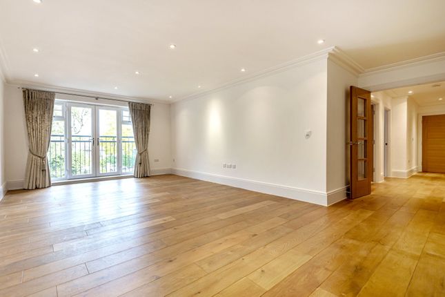 Flat for sale in Gower Road, Weybridge