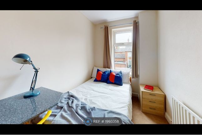 Terraced house to rent in Jarrom Street, Leicester