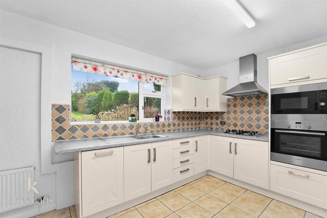 7, Lynwood Road, Accrington photo 4