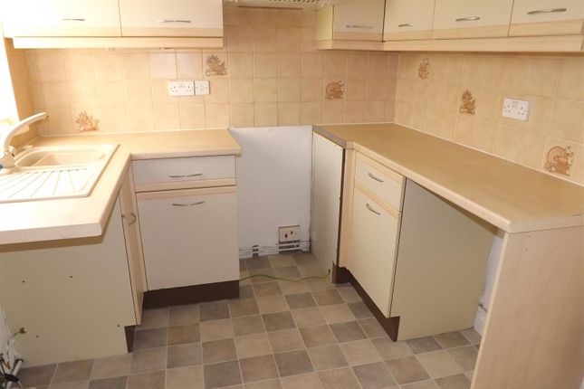 2, Sutton-in-Ashfield photo 4