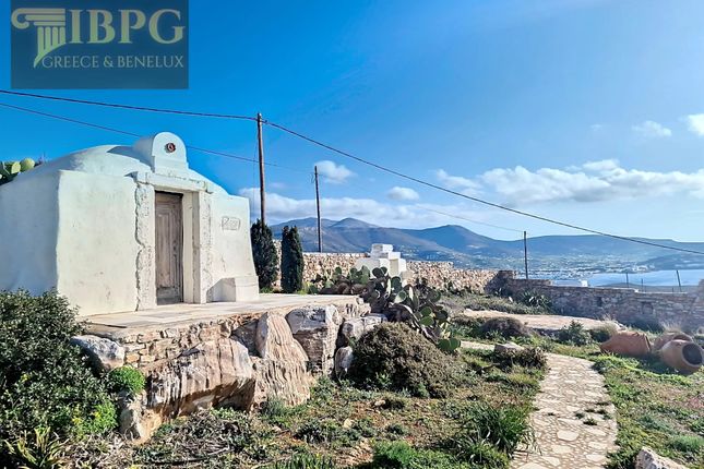 Villa for sale in Street Name Upon Request, Paros, Gr