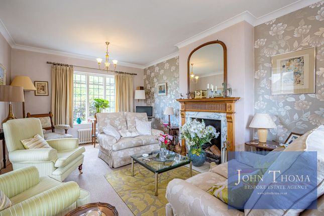 56, The Uplands, Loughton photo 4