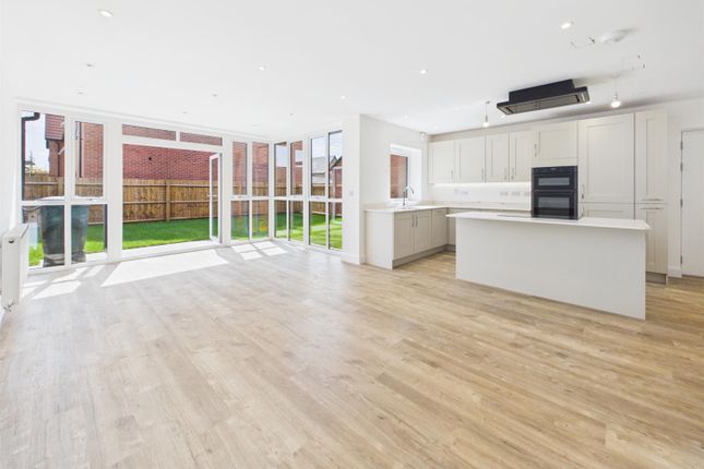 Painswick, Newland Homes, Gloucester photo 2