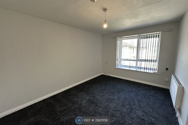 Poplar Court, Princeville Street, Bradford photo 5