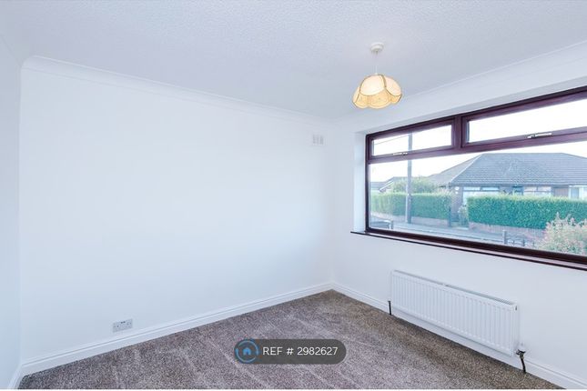 Chimes Road, AshtonInMakerfield, Wigan photo 3