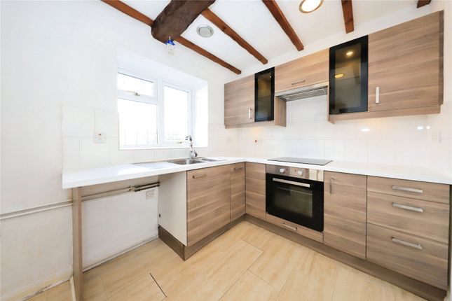 87, Finchfield Lane, West Midlands photo 2